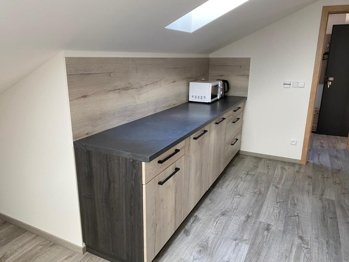 Klicperovo 2Kk Apartment Hradec Kralove Ngoại thất bức ảnh